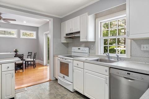 445 Greendale Ave, Needham, MA 02492 photo 10