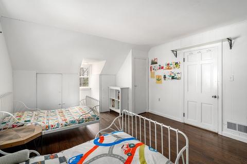 445 Greendale Ave, Needham, MA 02492 photo 24