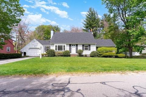 163 Walnut St, Reading, MA 01867 photo 1