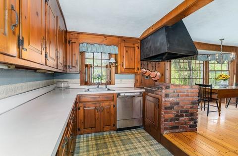 163 Walnut St, Reading, MA 01867 photo 11