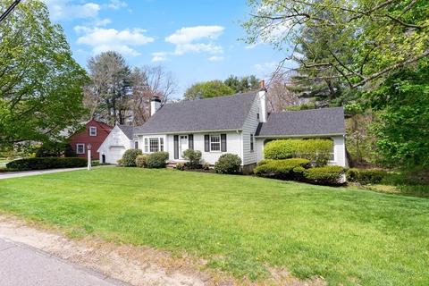 163 Walnut St, Reading, MA 01867 photo 3