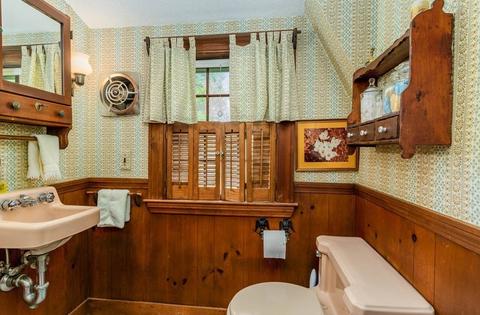163 Walnut St, Reading, MA 01867 photo 25