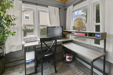 96 Angelo St, Worcester, MA 01604 photo 10