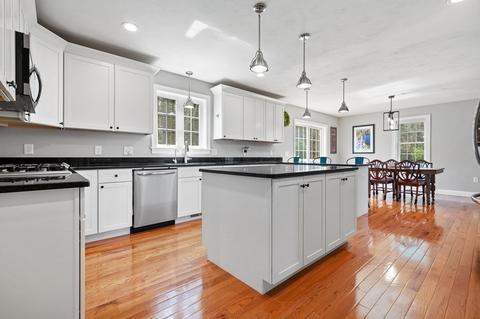 284 Putnam Hill Rd, Sutton, MA 01590 photo 9