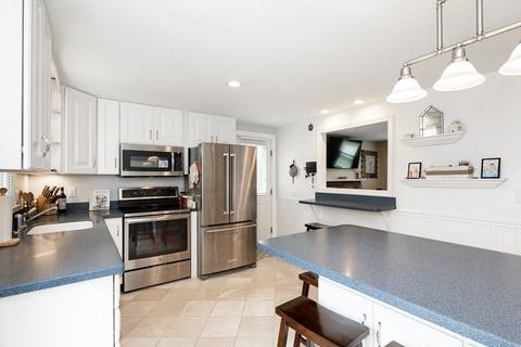 68 Seans Cir, Barnstable, MA 02632 photo 9