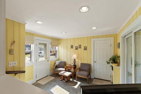 80 Eunice Cir, Wakefield, MA 01880 photo 14