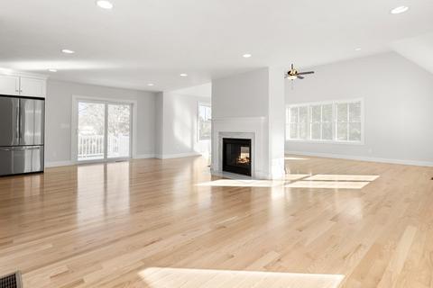4 Barry Way, Georgetown, MA 01833 photo 10