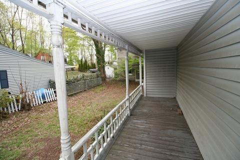 237 Maple St, Danvers, MA 01923 photo 7