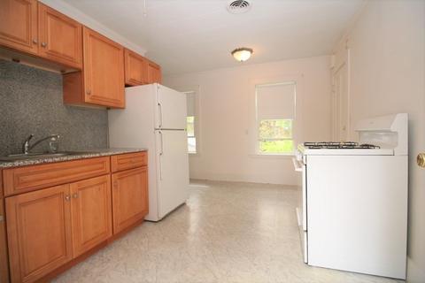 237 Maple St, Danvers, MA 01923 photo 11