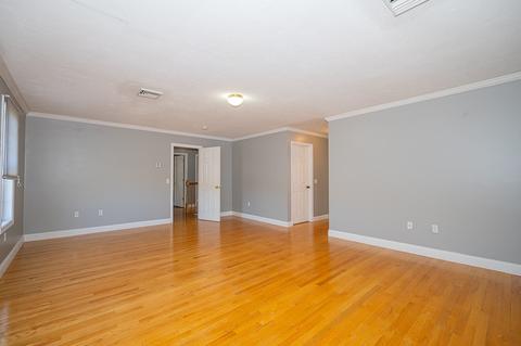 203 Norfolk St, Worcester, MA 01604 photo 23