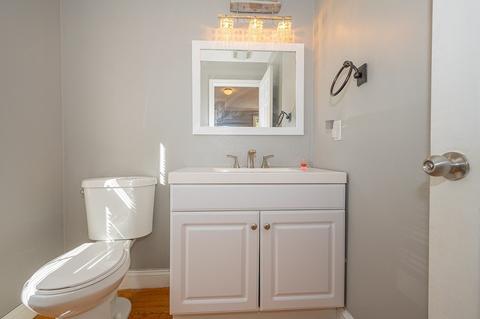 203 Norfolk St, Worcester, MA 01604 photo 20