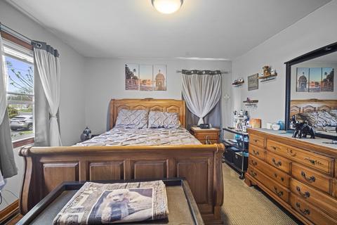 82 Wallace Ave, Chicopee, MA 01020 photo 25