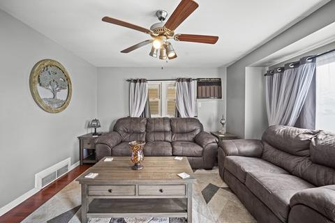 82 Wallace Ave, Chicopee, MA 01020 photo 14