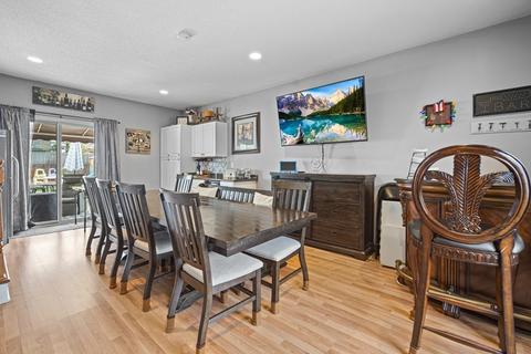 82 Wallace Ave, Chicopee, MA 01020 photo 22