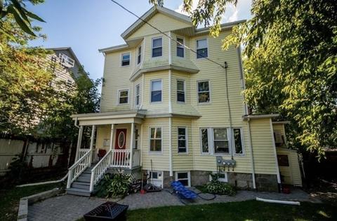 41 Donnelly St, Fall River, MA 02723 photo 1