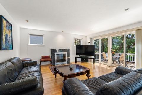 62 Lynn Rd, Needham, MA 02494 photo 5
