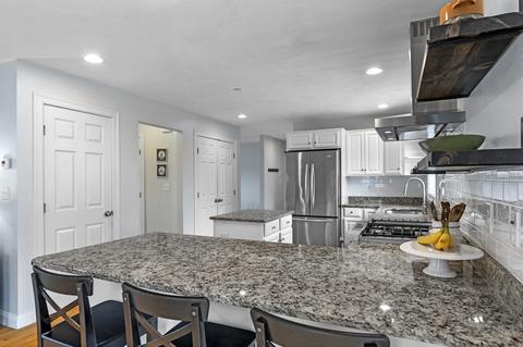 42 Folger Ave, Beverly, MA 01915 photo 16