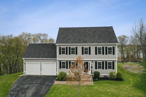 42 Folger Ave, Beverly, MA 01915 photo 2