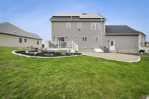 42 Folger Ave, Beverly, MA 01915 photo 5