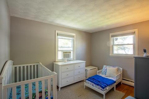 16 Bates Park Ave, Beverly, MA 01915 photo 14