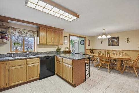 19 Heritage Rd, Sutton, MA 01590 photo 9