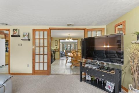 19 Heritage Rd, Sutton, MA 01590 photo 6