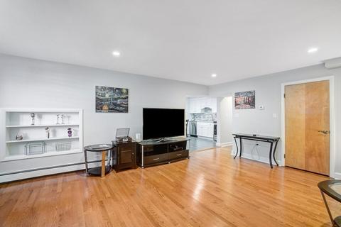 26 John St #A, Brookline, MA 02446 photo 8