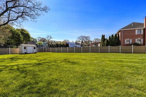 16 Landers Rd, Stoneham, MA 02180 photo 32