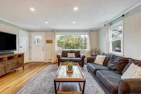 12 Greenridge Rd, Dracut, MA 01826 photo 13