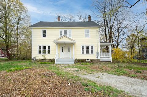 794 School St, Webster, MA 01570 photo 1