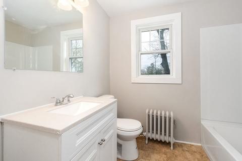 794 School St, Webster, MA 01570 photo 18
