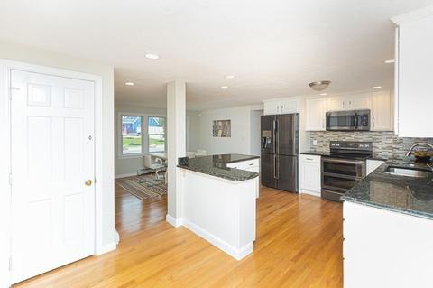 32 Sturbridge Dr, Barnstable, MA 02655 photo 12