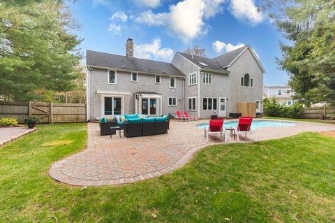 32 Sturbridge Dr, Barnstable, MA 02655 photo 3