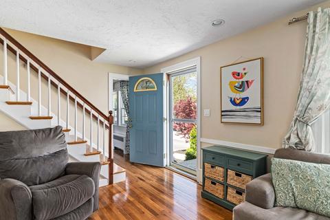 24 Lincoln St, Maynard, MA 01754 photo 7