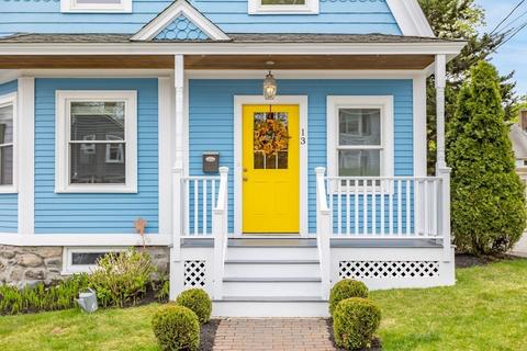 13 Roosevelt St, Maynard, MA 01754 photo 2