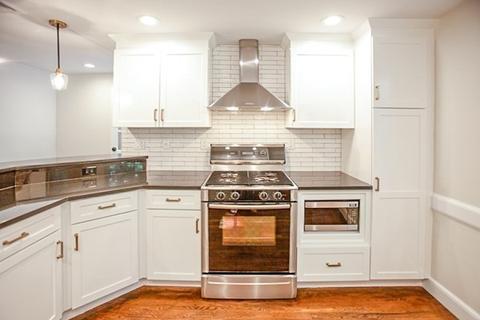 11 Trinity Ct, Wellesley, MA 02481 photo 5