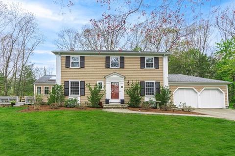 11 Trinity Ct, Wellesley, MA 02481 photo 1