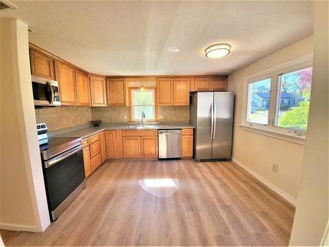 65 Northway Dr, Springfield, MA 01119 photo 5