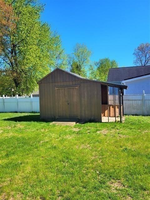 65 Northway Dr, Springfield, MA 01119 photo 17