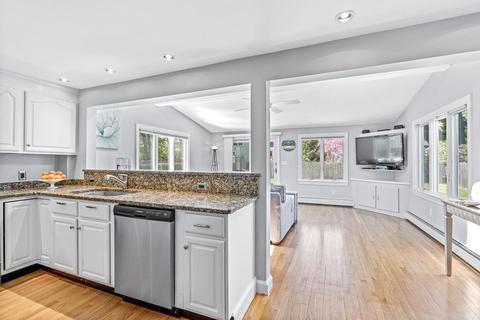 23 Dustin Rd, Reading, MA 01867 photo 16