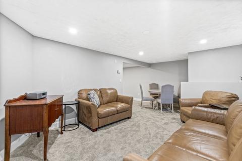 23 Dustin Rd, Reading, MA 01867 photo 34