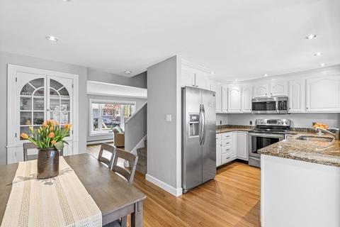 23 Dustin Rd, Reading, MA 01867 photo 14