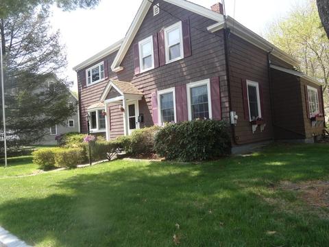 3 Doherty Ln, Stoneham, MA 02180 photo 3