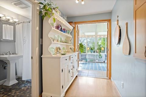 137 Harding Ter, Dedham, MA 02026 photo 14