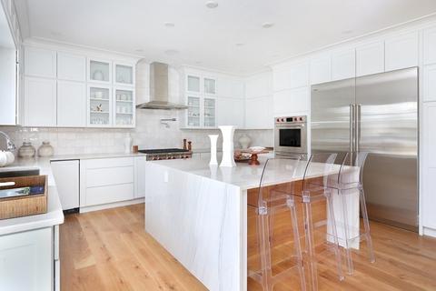 241 Glen Rd, Weston, MA 02493 photo 4