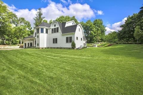 241 Glen Rd, Weston, MA 02493 photo 2