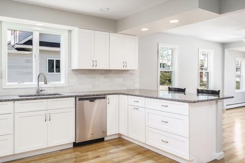 46 Clark St, Easthampton, MA 01027 photo 11
