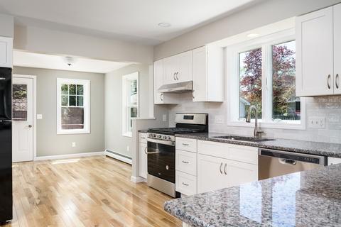 46 Clark St, Easthampton, MA 01027 photo 17
