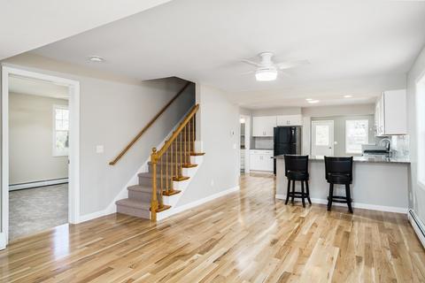 46 Clark St, Easthampton, MA 01027 photo 18