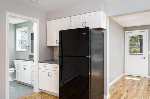 46 Clark St, Easthampton, MA 01027 photo 14